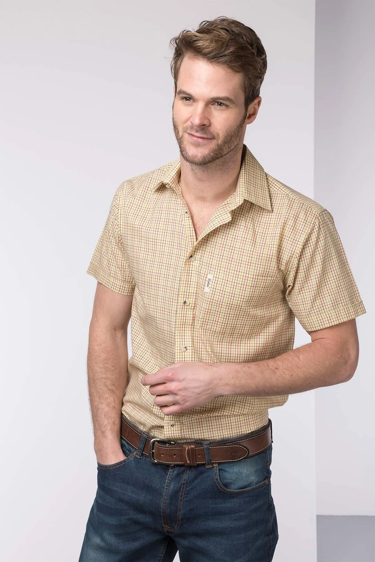 Men's Short Sleeved Shirts