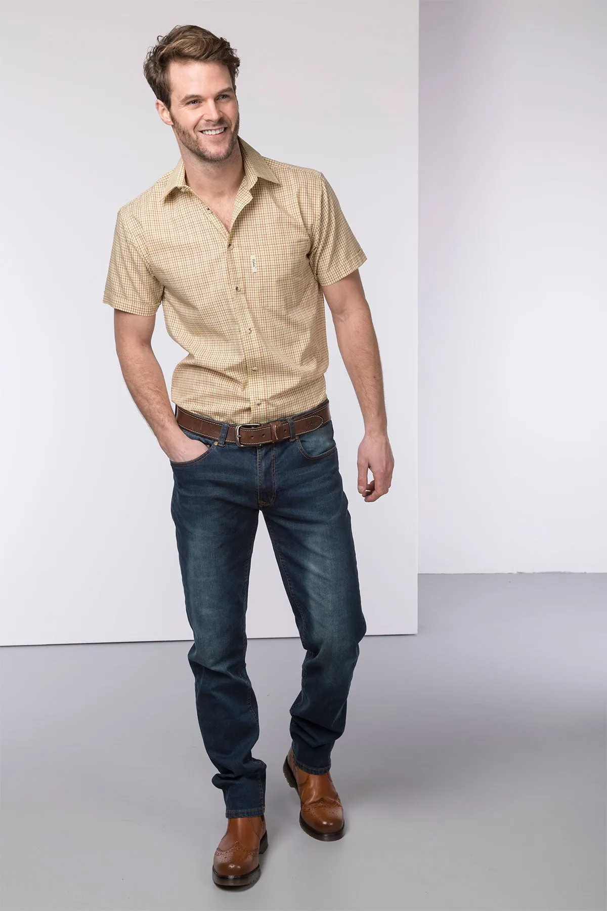 Men's Short Sleeved Shirts