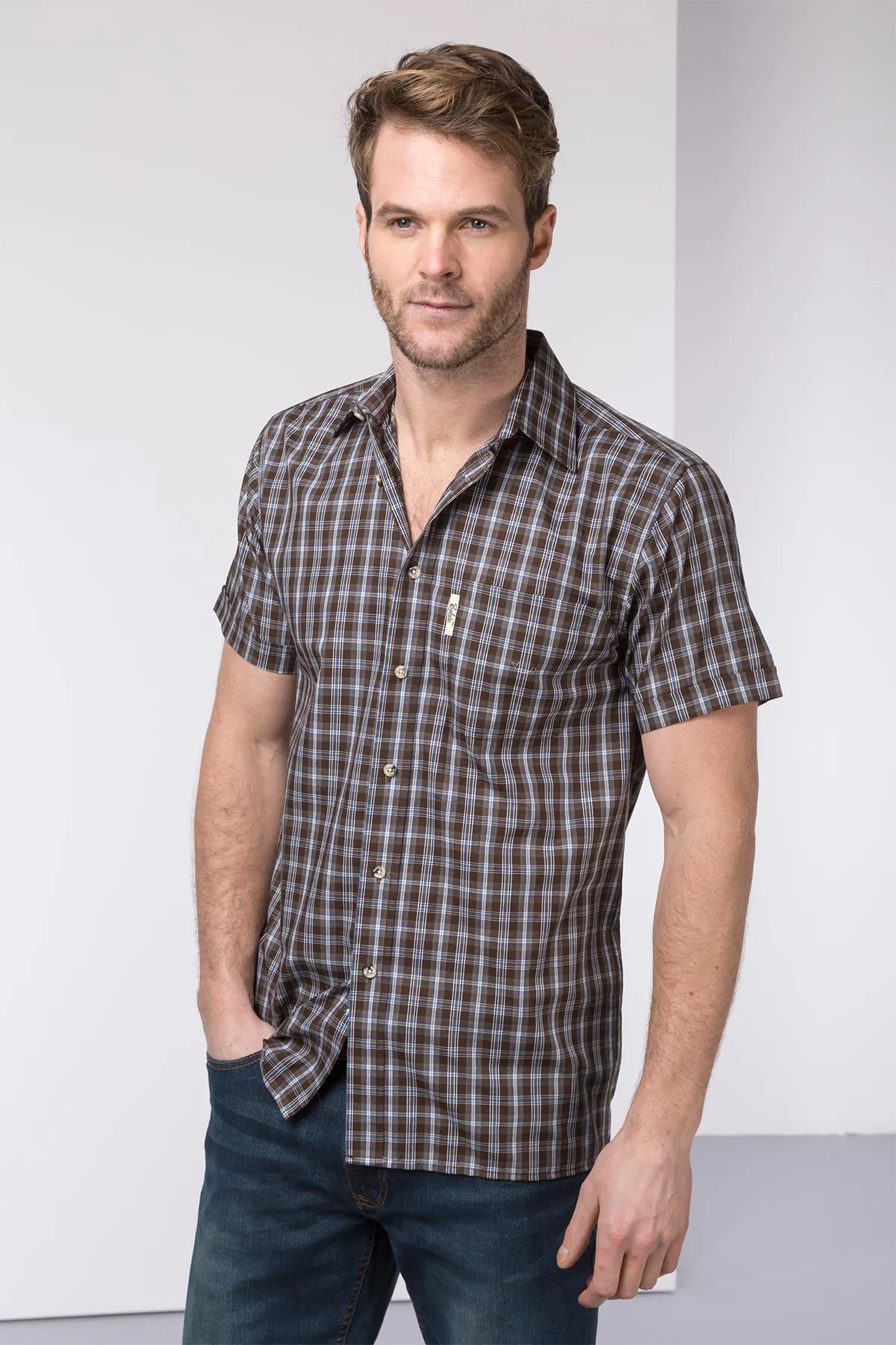 Men's Short Sleeved Shirts