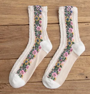 Noble Floral Beauty Crew Socks -Ivory