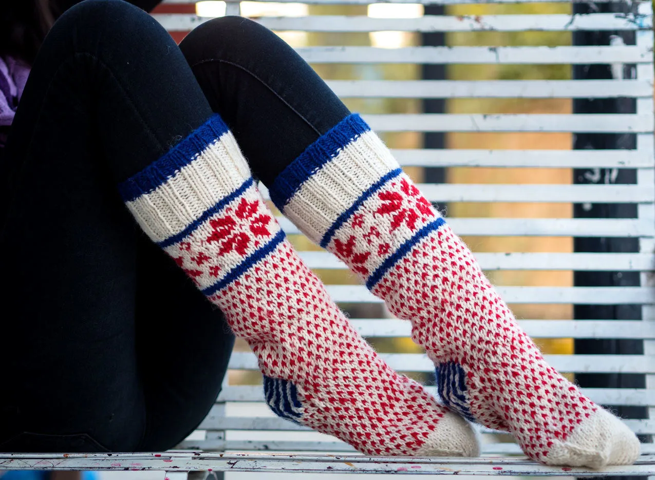 Snow Flake  New Zealand Wool Handknitted Socks